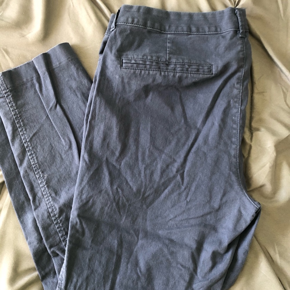 Old Navy pixie pant - Picture 3 of 4